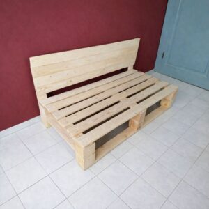2 Seater Pallet Sofa (Covered Backrest)